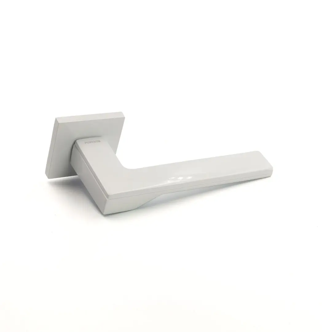 Дверная ручка FT-AT43-WH /1181