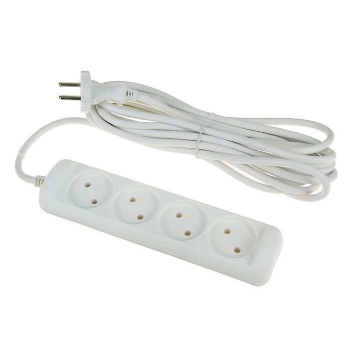 Удлинитель ЭРА 4гн 3м с/з 2200Вт /3148/0920