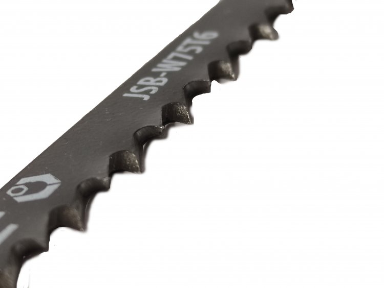 Пилка для электролобзика по дереву IVT JSB-W75T6 /2479