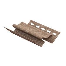 Внутренний угол (ПВХ) 0067Н Кедр натуральный 3,05м