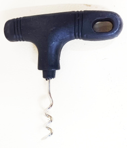 Штопор с черной ручкой/1240